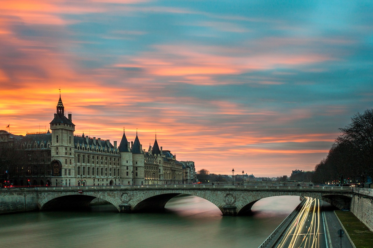 Descubriendo lo que es París: Un resumen