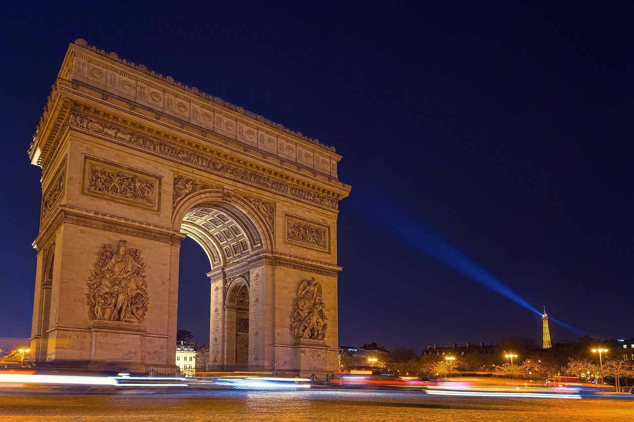¡No te pierdas estos 10 lugares imperdibles de París!