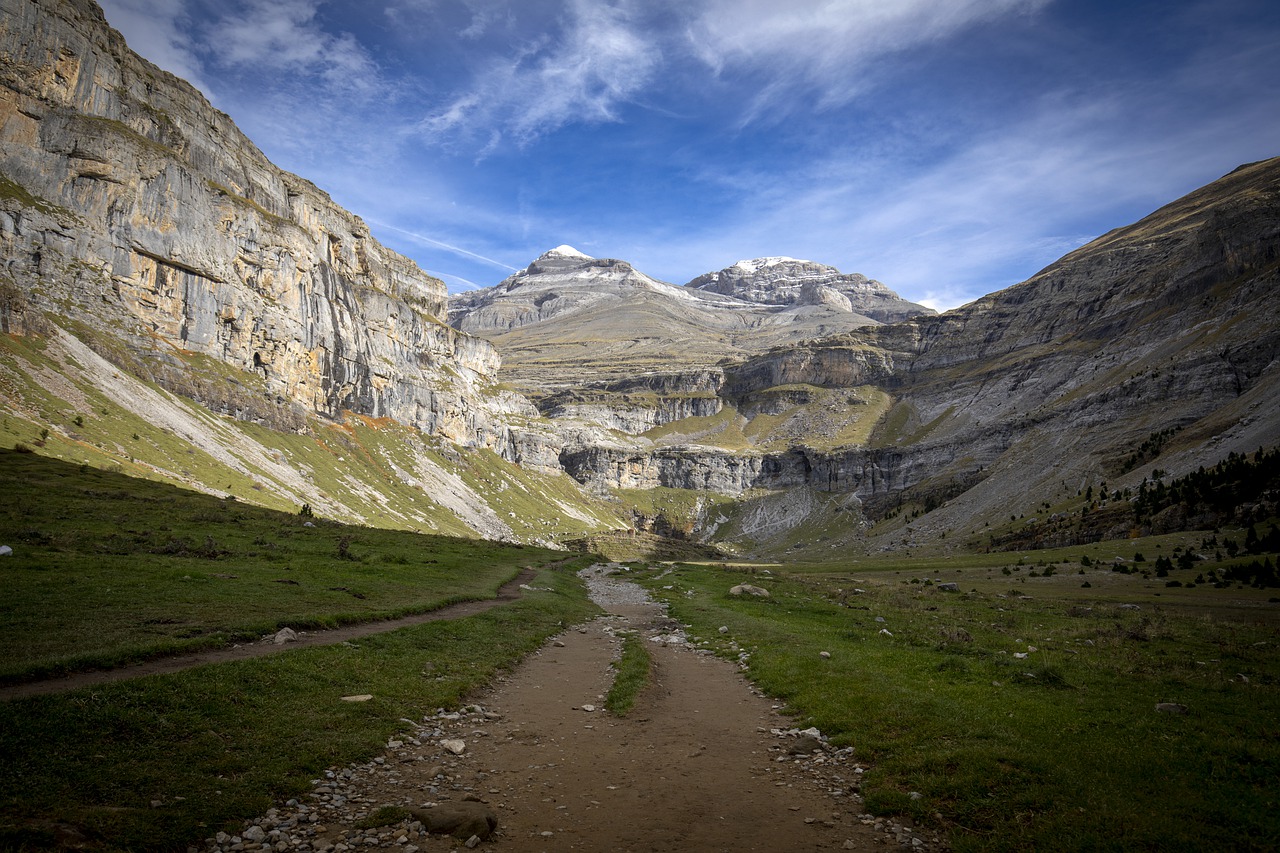 Explora el Pirineo aragonés en 5 días: ¡Descubre sus mejores atractivos!