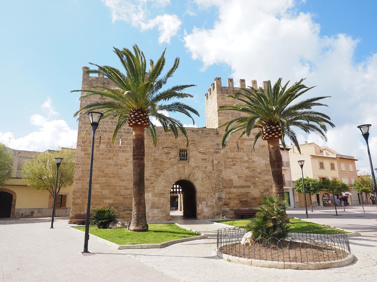 Descubriendo la Playa de Alcudia: ¡Conoce su Nombre!