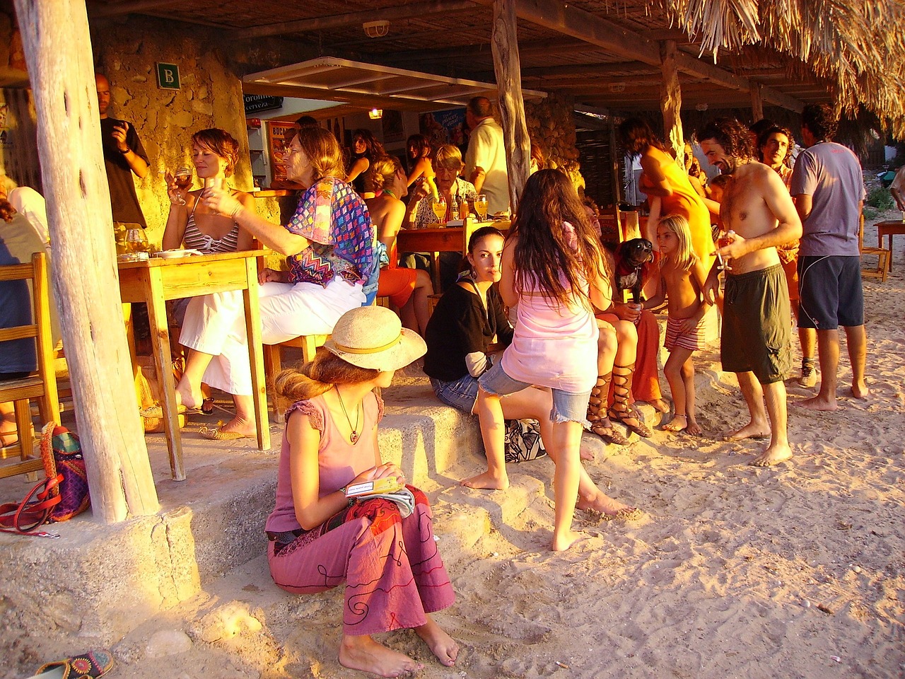 ¿Descubriendo la Playa más Famosa de Ibiza?