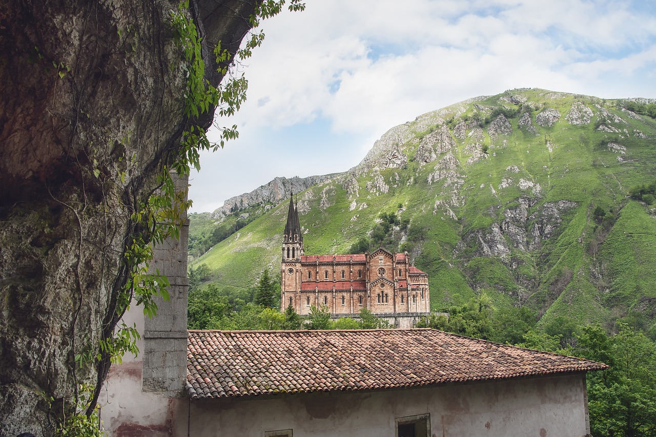 Guía para llegar al Santuario de Covadonga