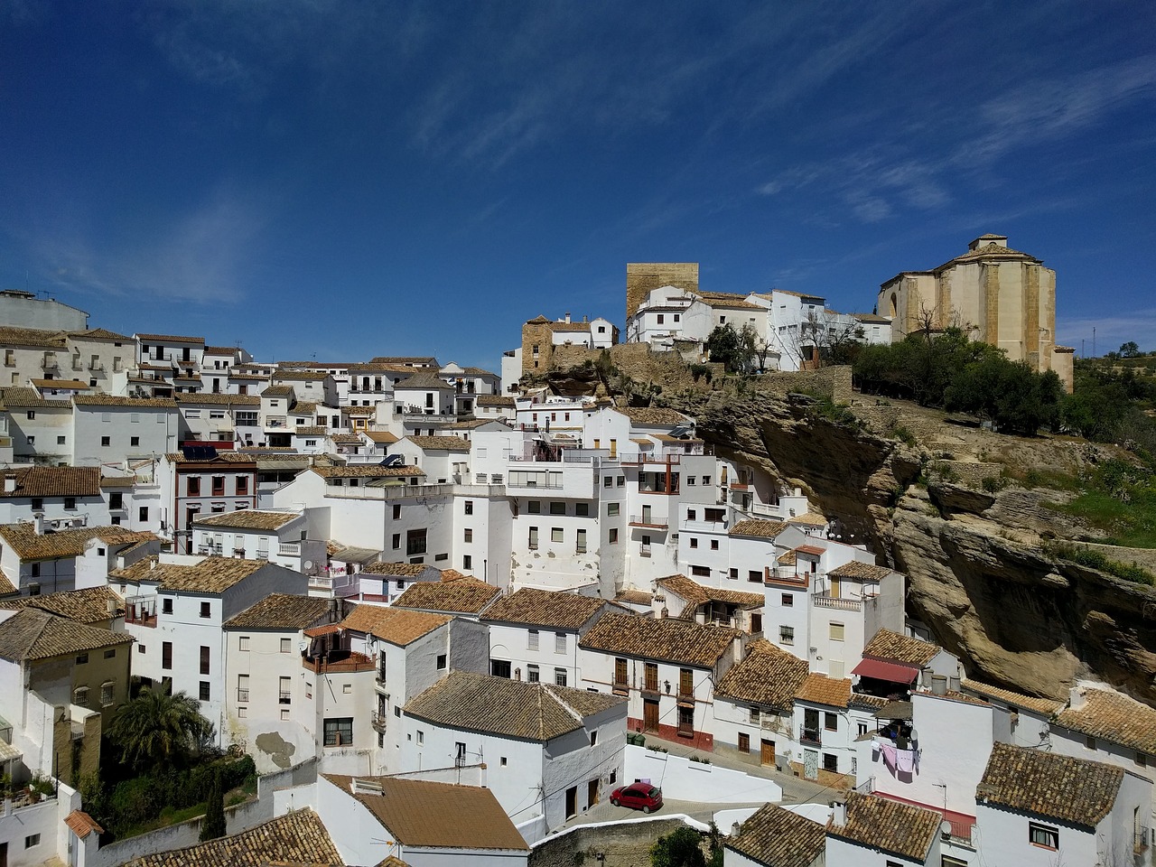 Descubriendo Setenil de las Bodegas en un día