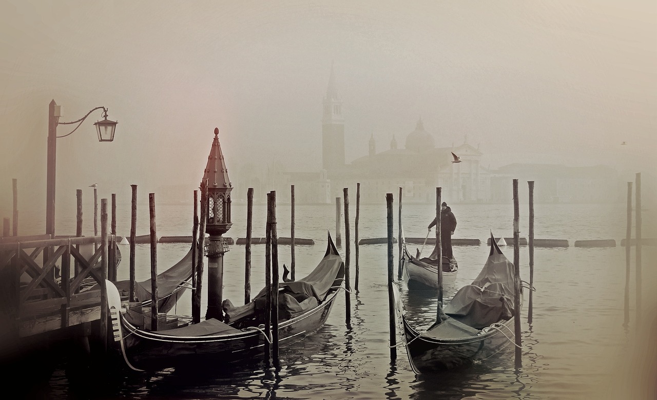¿Cuánto cuesta un Paseo en Góndola por Venecia?