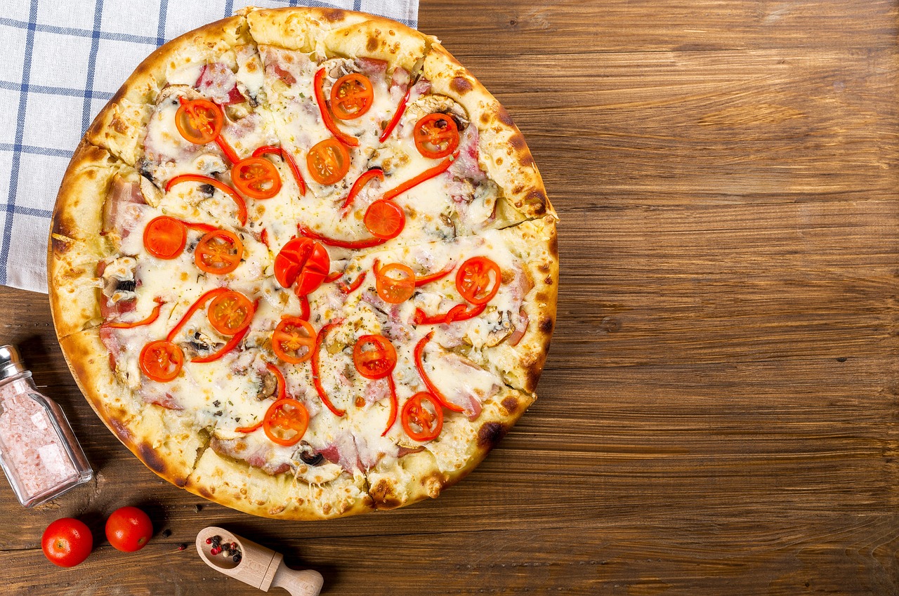 La Pizza Margherita: el Platillo Tradicional Italiano más Famoso