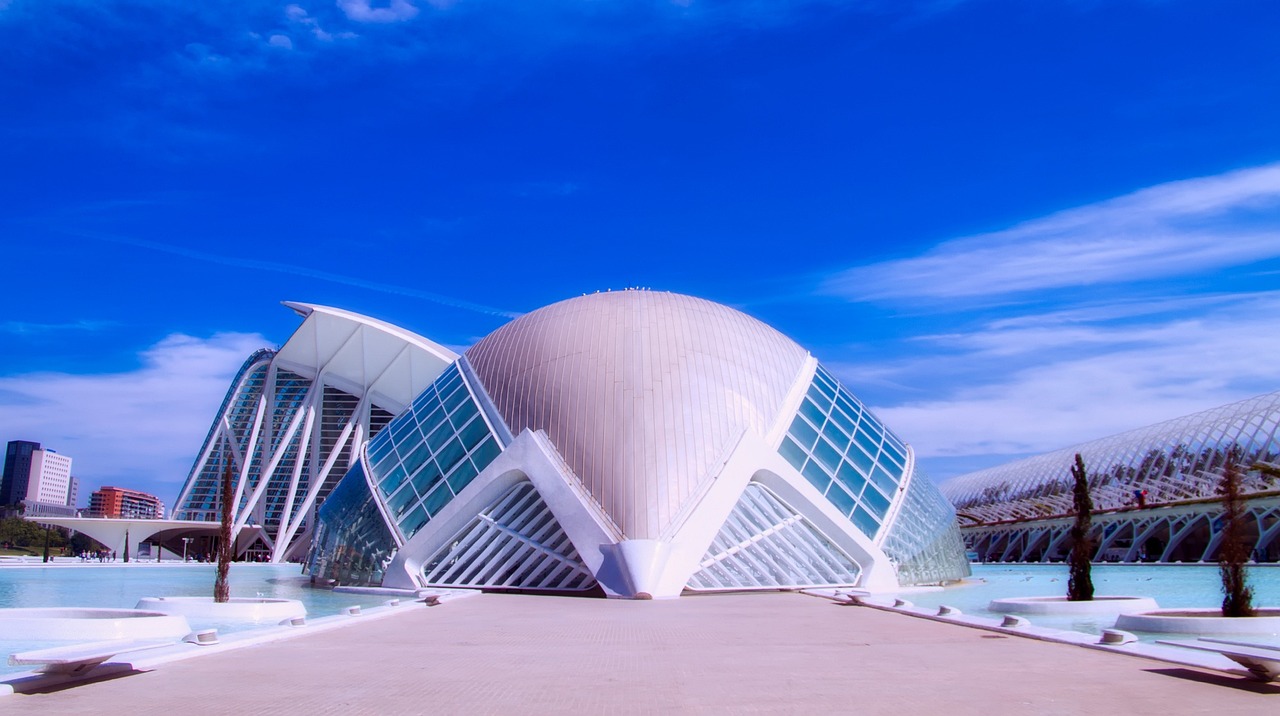 ¿Qué Debes Ver en Valencia para Aprovechar al Máximo Tu Estancia?”