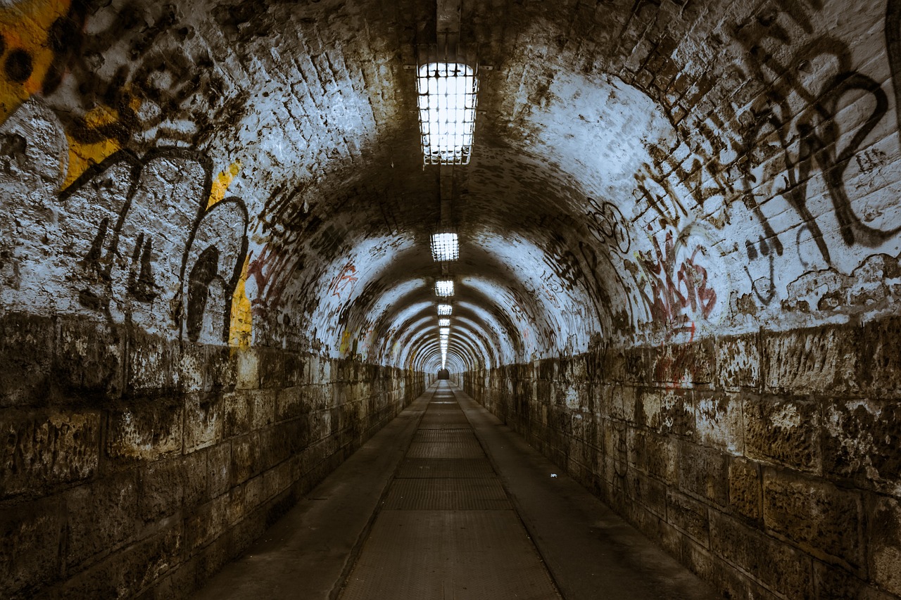 Descubriendo el Origen del Nombre del Puente de las Cadenas en Budapest