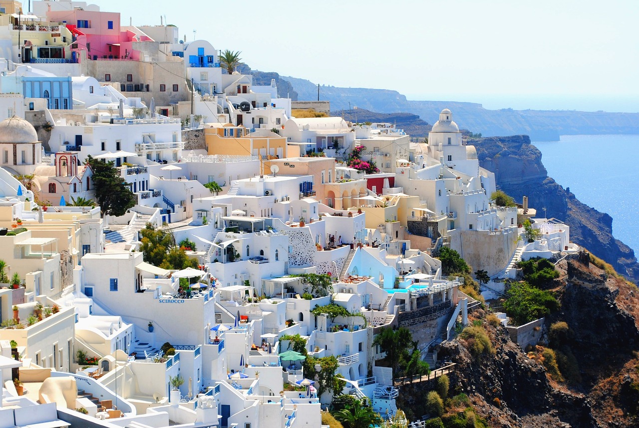 Descubriendo los Encantos de Santorini, ¡Conoce la Ciudad Griega!